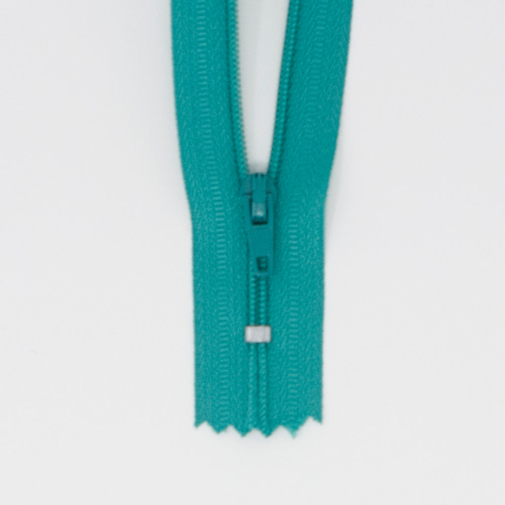 Zipper Dress 9", 23cm Jade-Notion-Spool of Thread