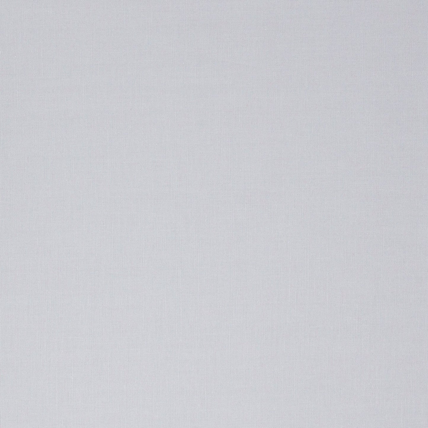 Colorworks Premium Solid Glacier ½ yd