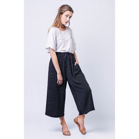 {"alt" => "210 - Ninni Elastic Waist Culottes Classes"}