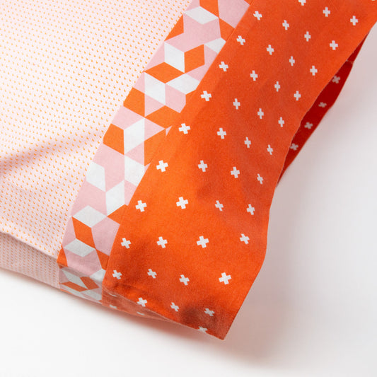 140 - No Fray Pillowcase - Tuesday, August 25th, 6:30pm - 9:30pm-Class-Spool of Thread