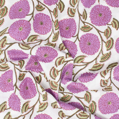 Cotton Block Print Lawn Flower Toss Allium ½ yd-Fabric-Spool of Thread
