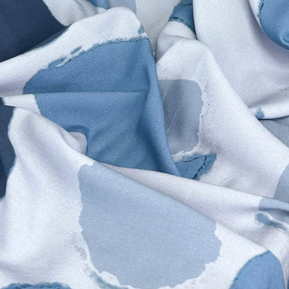 Haro Viscose Watercolour Dots River Blue ½ yd