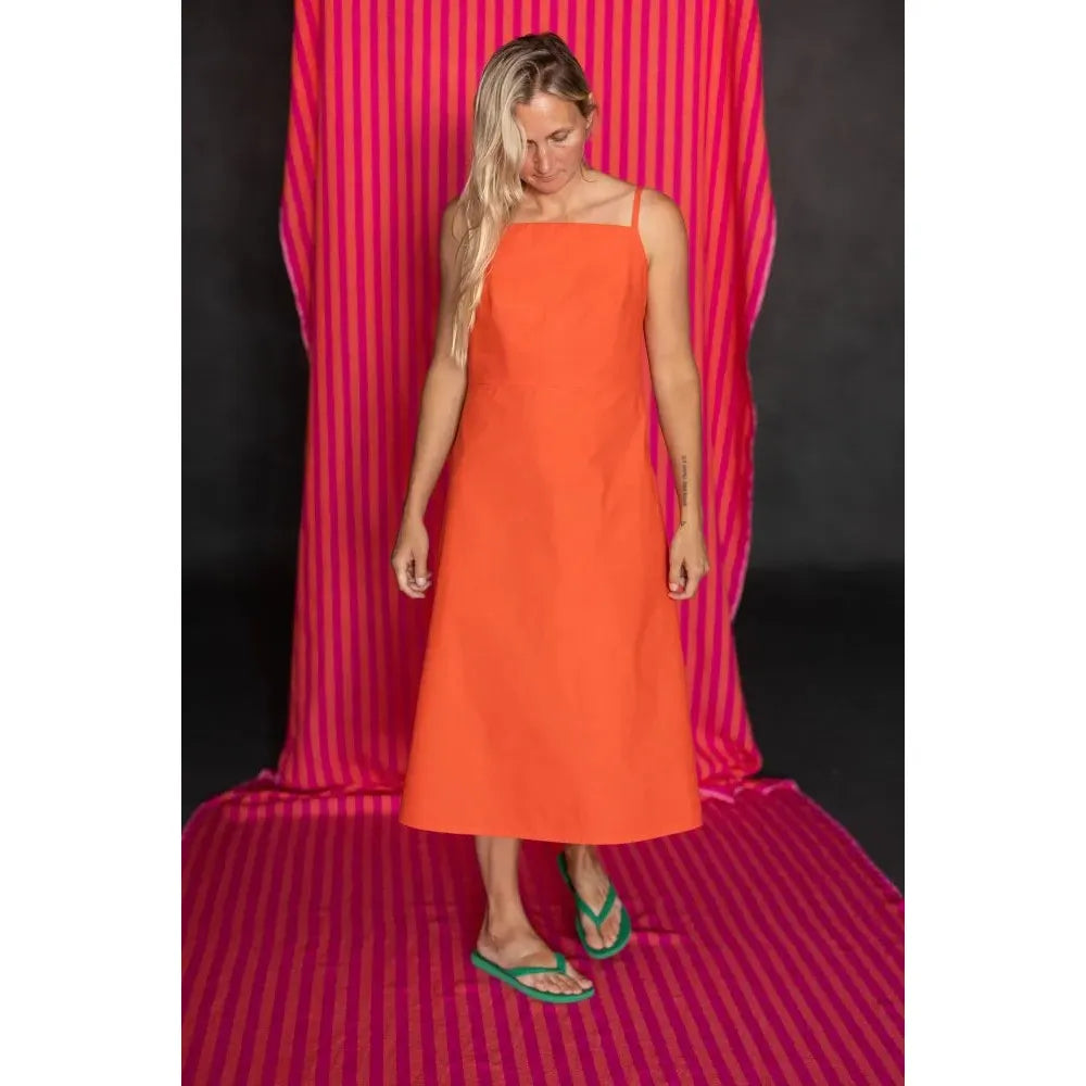 Merchant & Mills The Sommer Sizes 6-18 Paper Pattern-Pattern-Spool of Thread