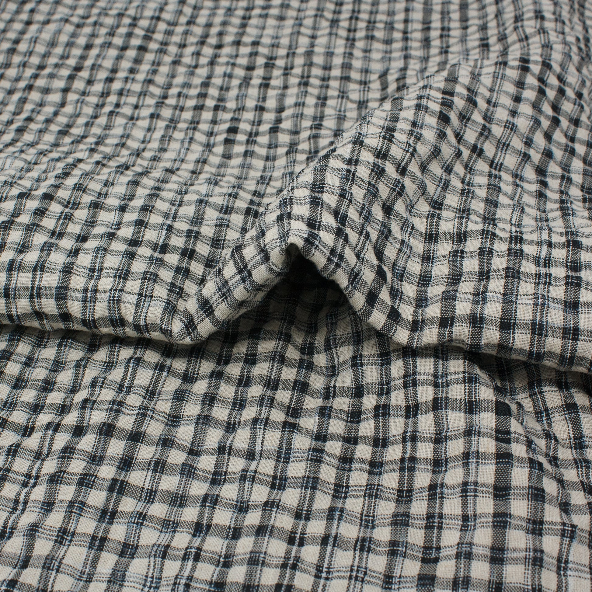 Sooke Cotton Linen Plaid Seersucker Eclipse Black ½ yd-Fabric-Spool of Thread