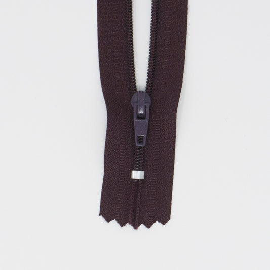 Zipper Dress 9", 23cm Plum-Notion-Spool of Thread