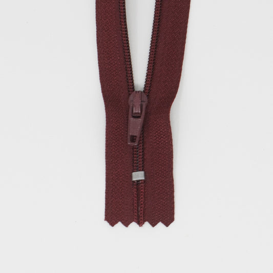Zipper Dress 9", 23cm Wine-Notion-Spool of Thread