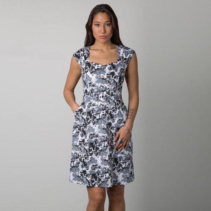 Sewaholic Cambie Dress Paper Pattern-Pattern-Spool of Thread